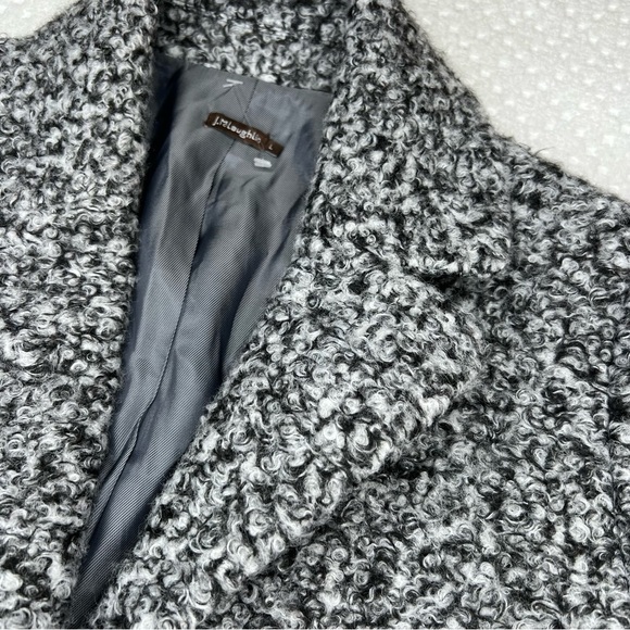 NWOT J. McLaughlin Lark Boucle Teddy Stadium
Coat Button Front Overcoat In Gray - Picture 6 of 11